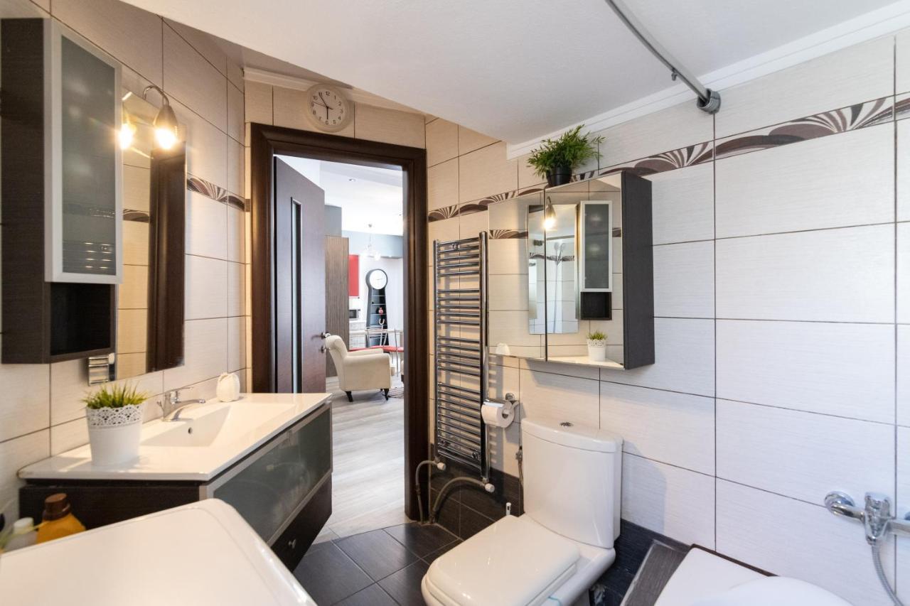 Apartamento F & B Collection - Flat For 4 Tesalónica Exterior foto
